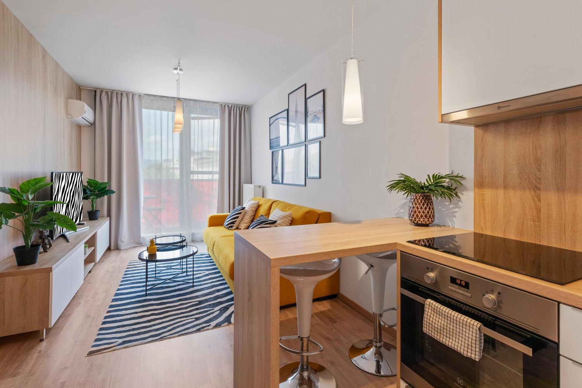 Apartament Lam Safari - Balcony - Ac - Free Parking Bratysława Zewnętrze zdjęcie